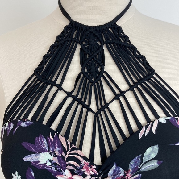 Macrame  Black Floral Halter Tie Tankini Top - Picture 2 of 11